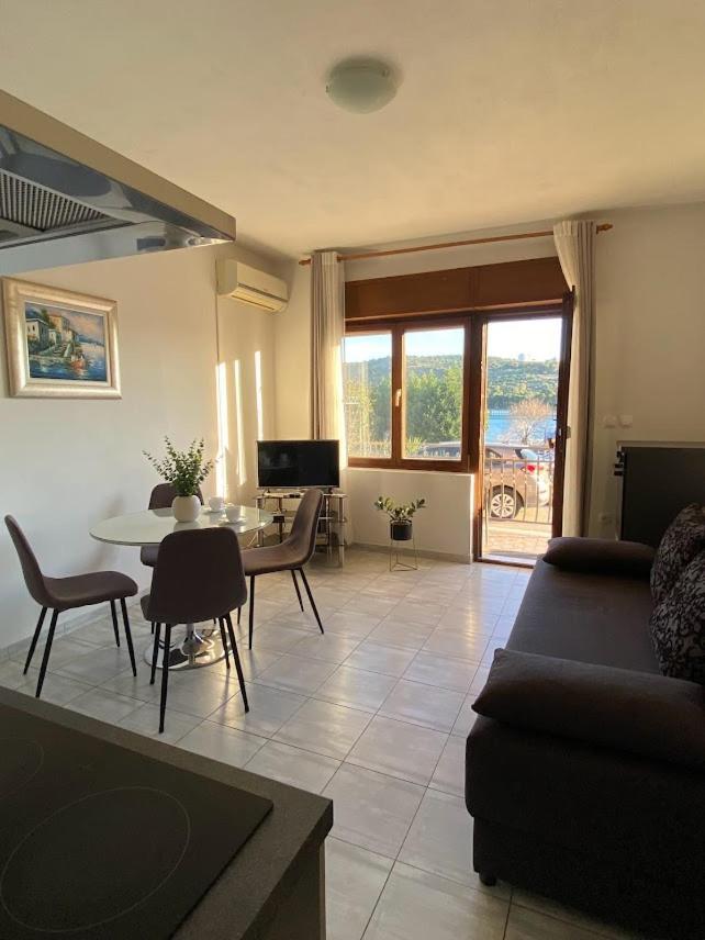 Apartment Kate Trogir Extérieur photo