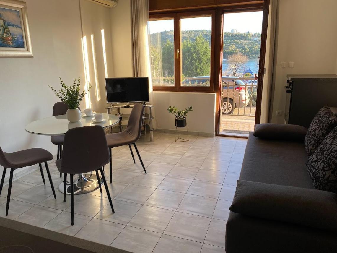 Apartment Kate Trogir Extérieur photo